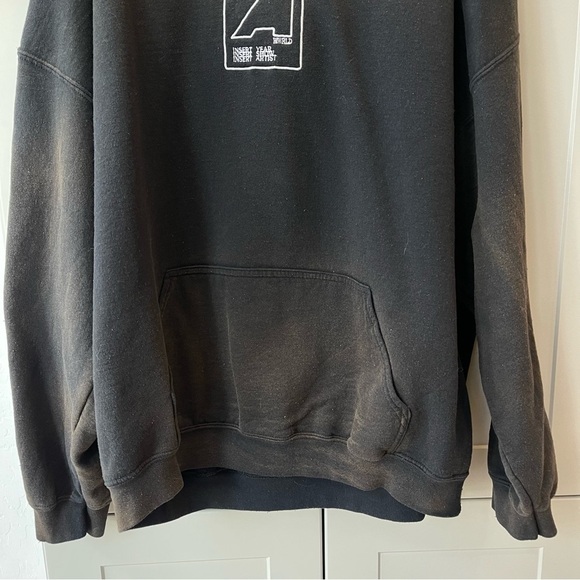 Travis Scott Astroworld NYC Hodie Bleached Black Grunge Streetwear Festival XXL - Picture 3 of 10